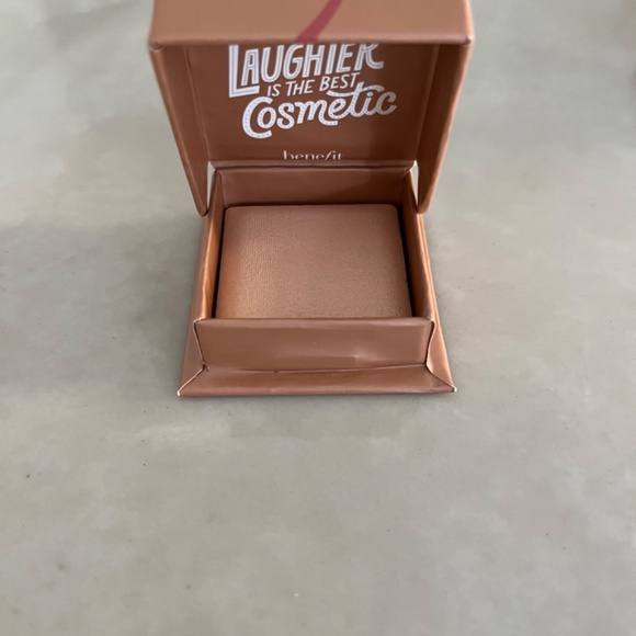 Benifit Blush and Higlighter duo - Picture 5 of 6